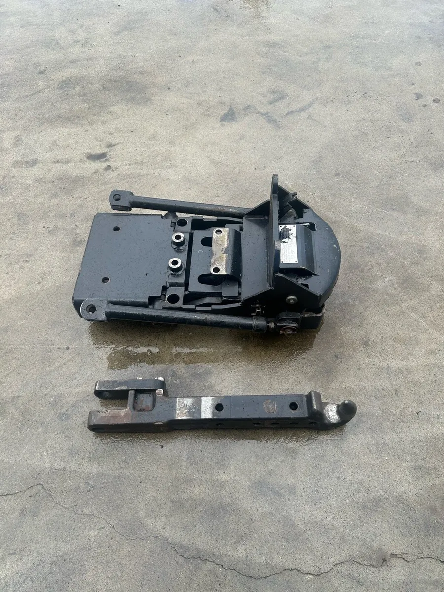 New Holland Tm hitch - Image 3