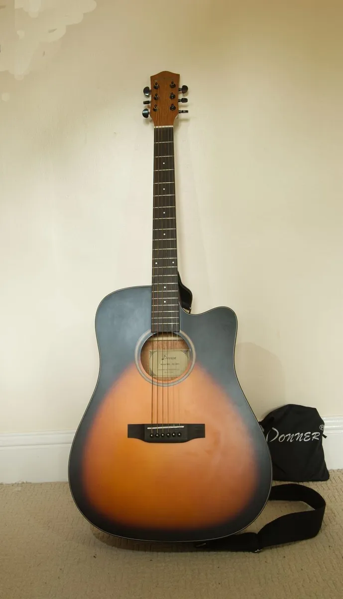 Donner Junior Guitar - Image 1