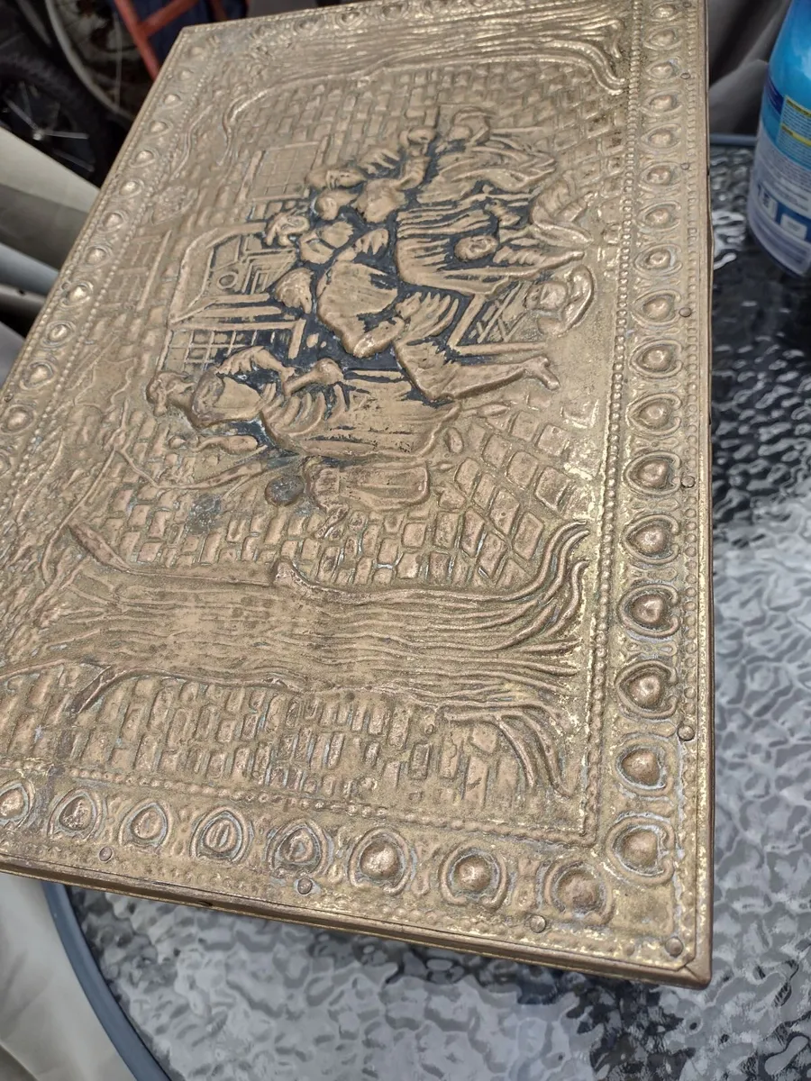 Antique brass/ wooden fire box - Image 1