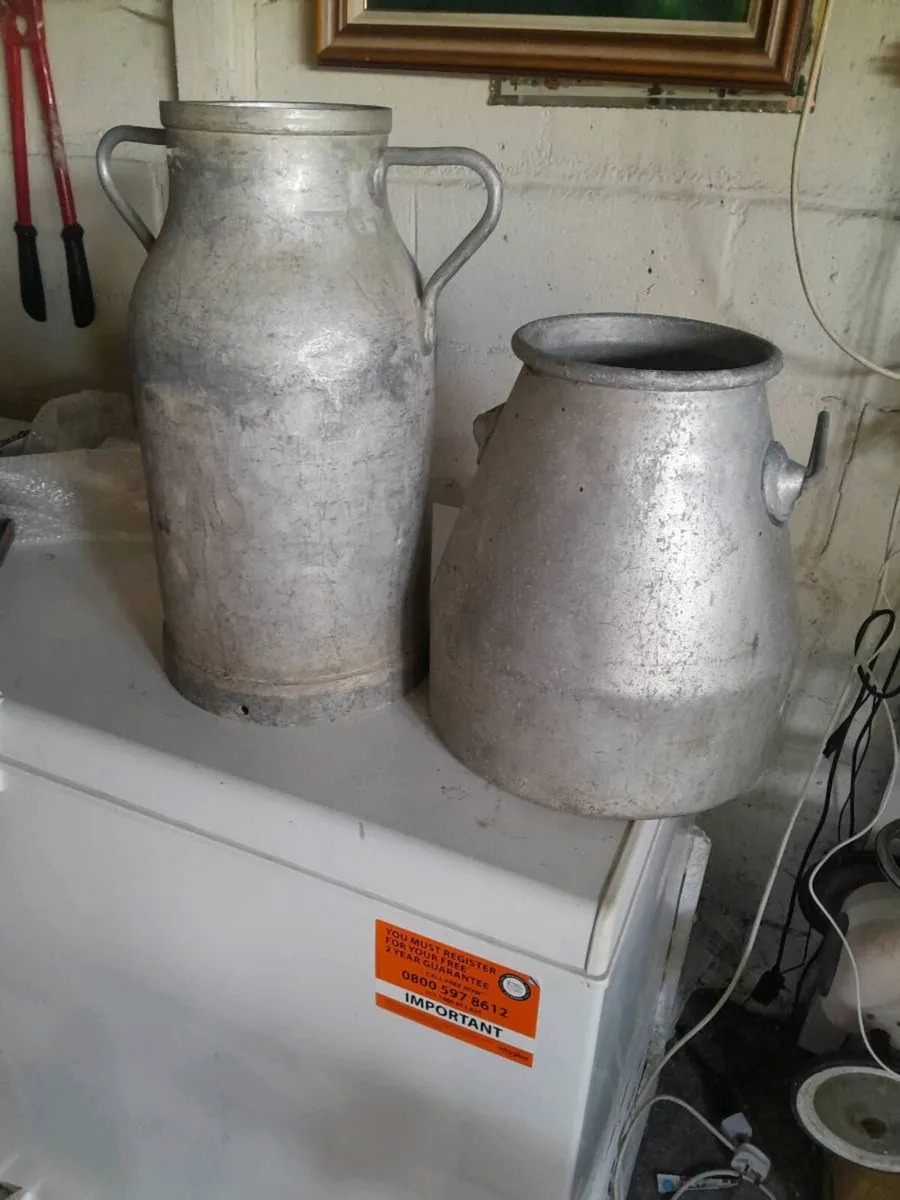 Two vintage  aluminium  milk  cans - Image 3