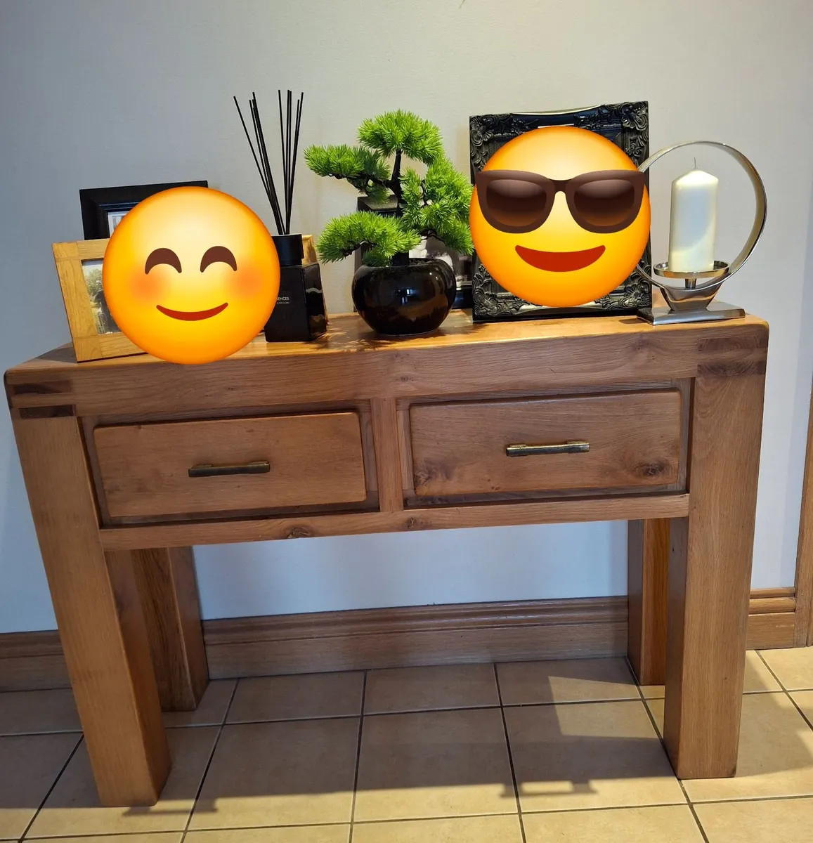 Solid Oak sideboard - Image 1