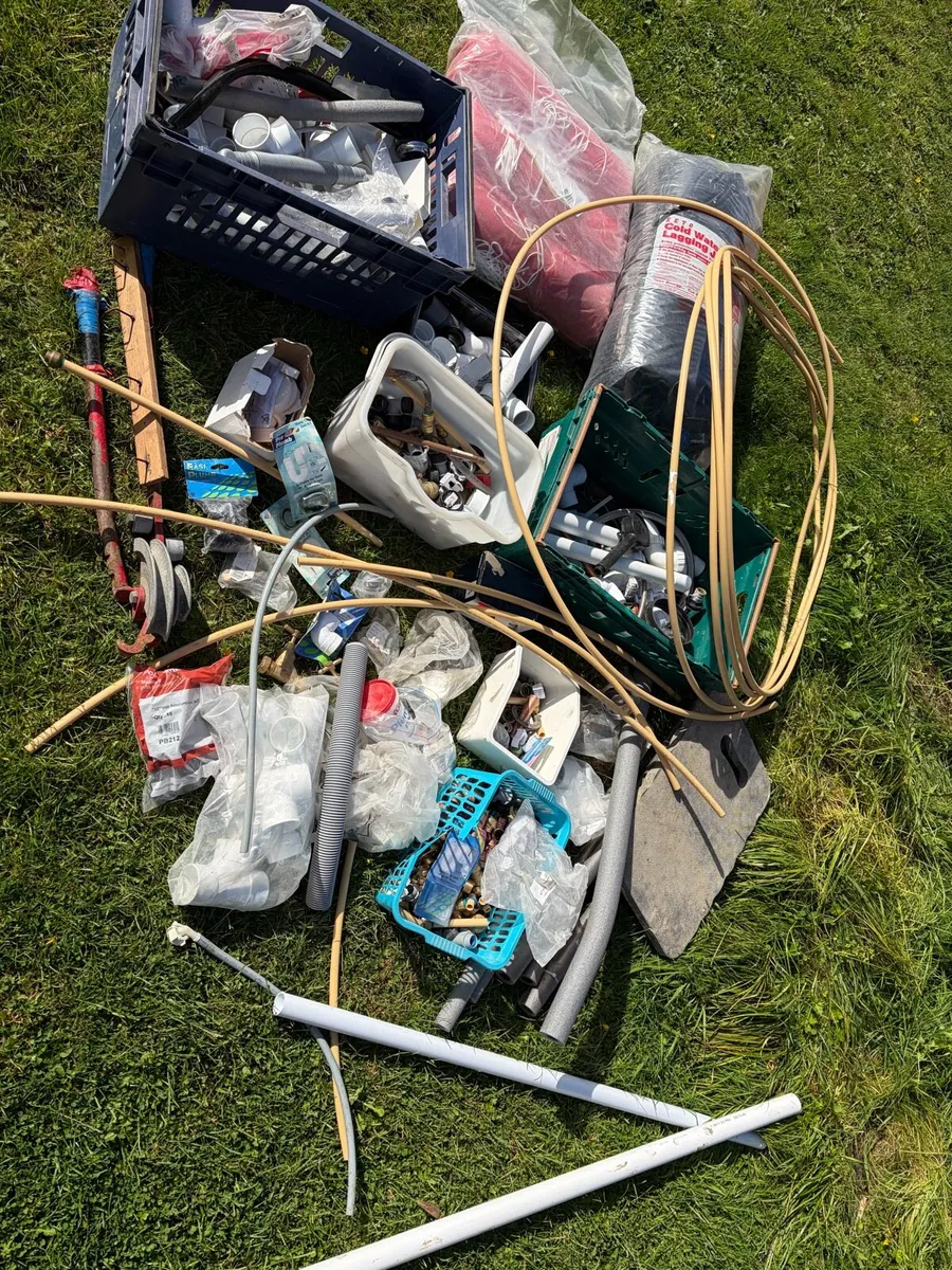 large amount plumbing stuff - Image 2