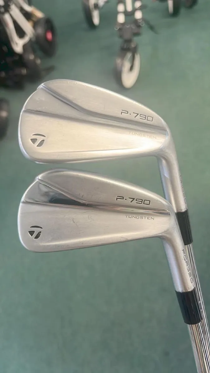 Taylormade P790 Forged 4-AW 8 Iron KBS TourR  €699 - Image 2