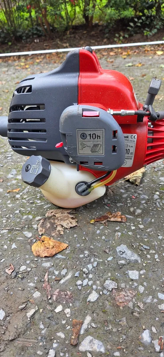Efco hedge trimmer - Image 3