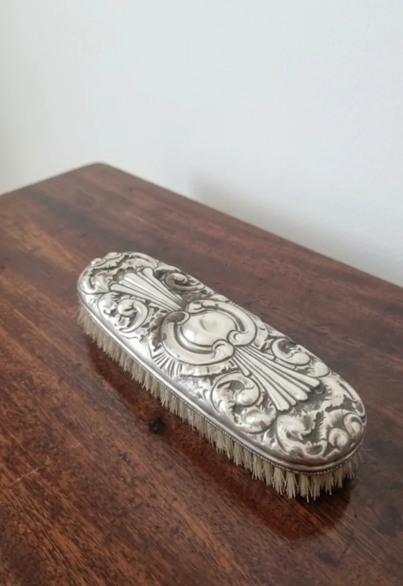 Antique Silver Mounted Clothes Brush - Image 3