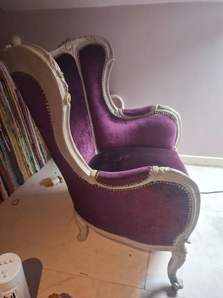 French Louis XV-style wingback chairs X2 - Image 4