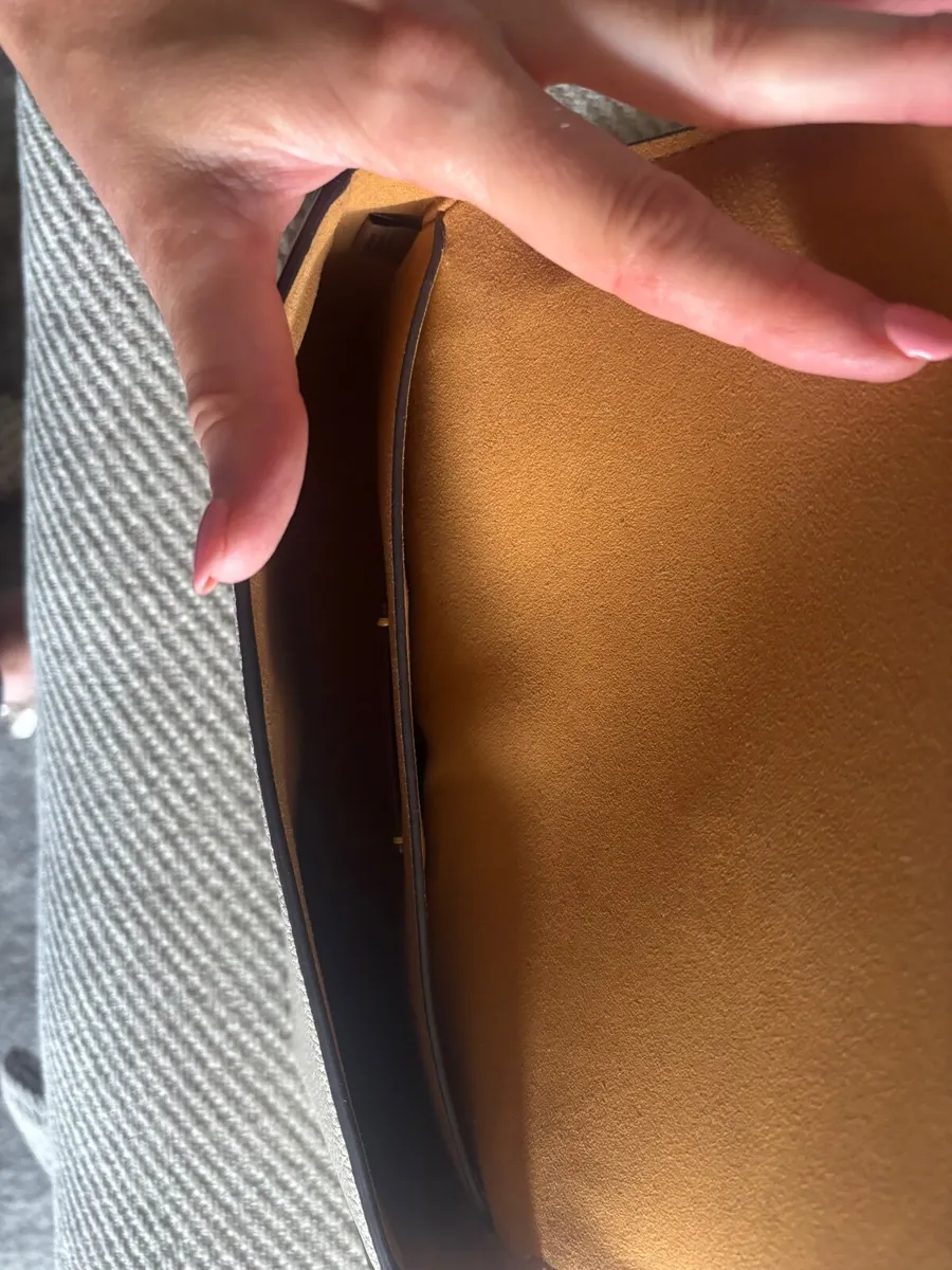 Ladies Genuine Coach Handbag - Image 3