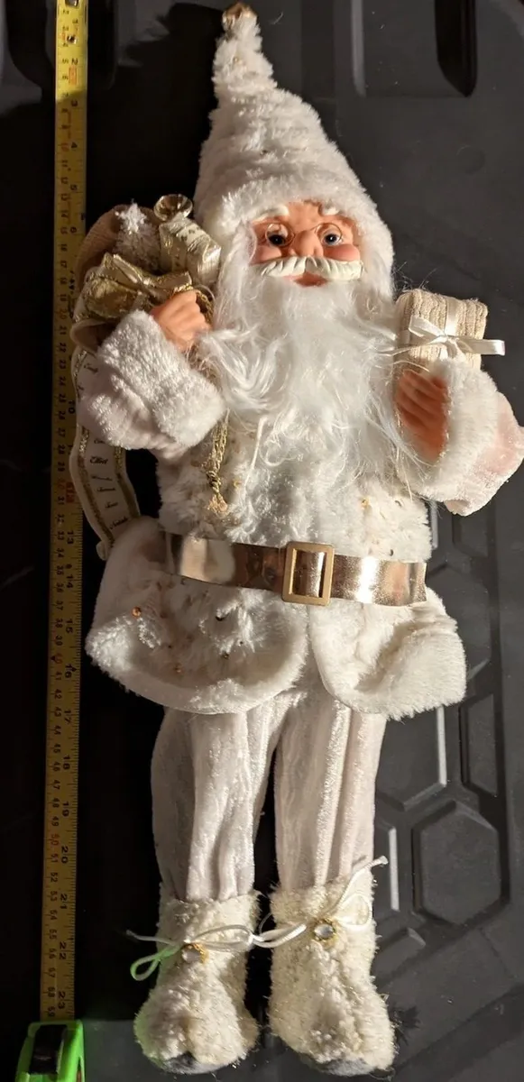 Christmas Decorations - Image 4