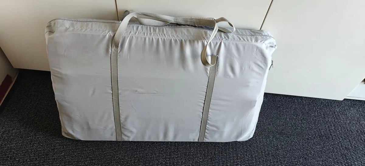 baby cot and carriage - Image 3