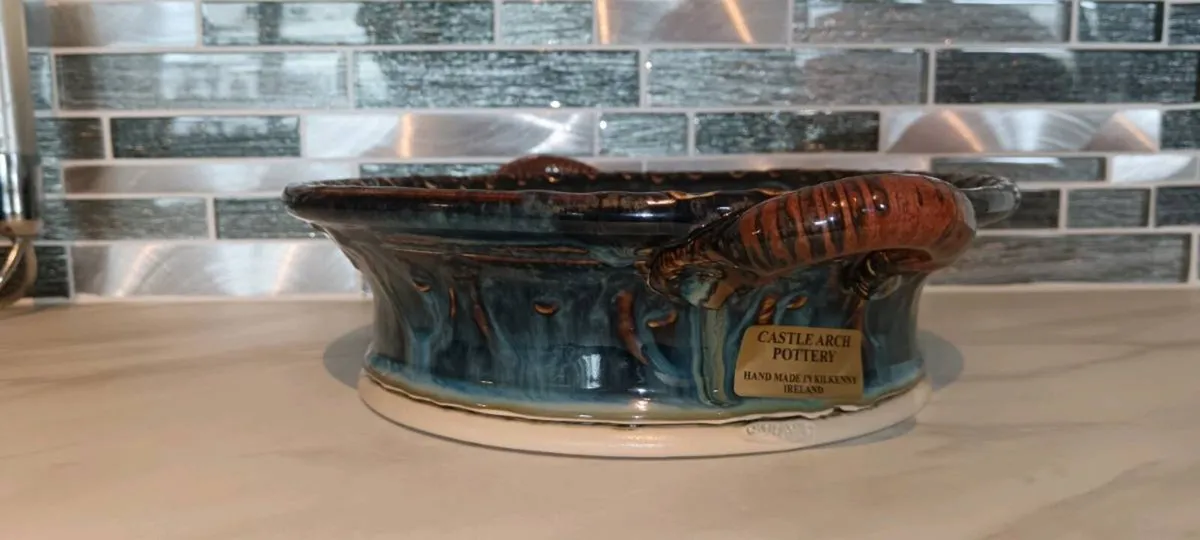 Castle Arch Pottery Serving Bowl - Image 2