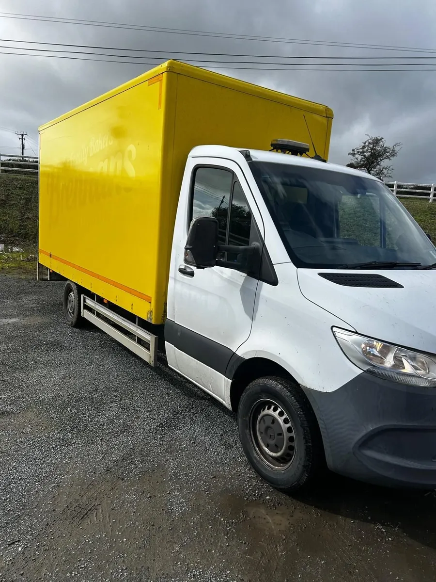 Mercedes-Benz Sprinter 2020 BREAD VAN - Image 4