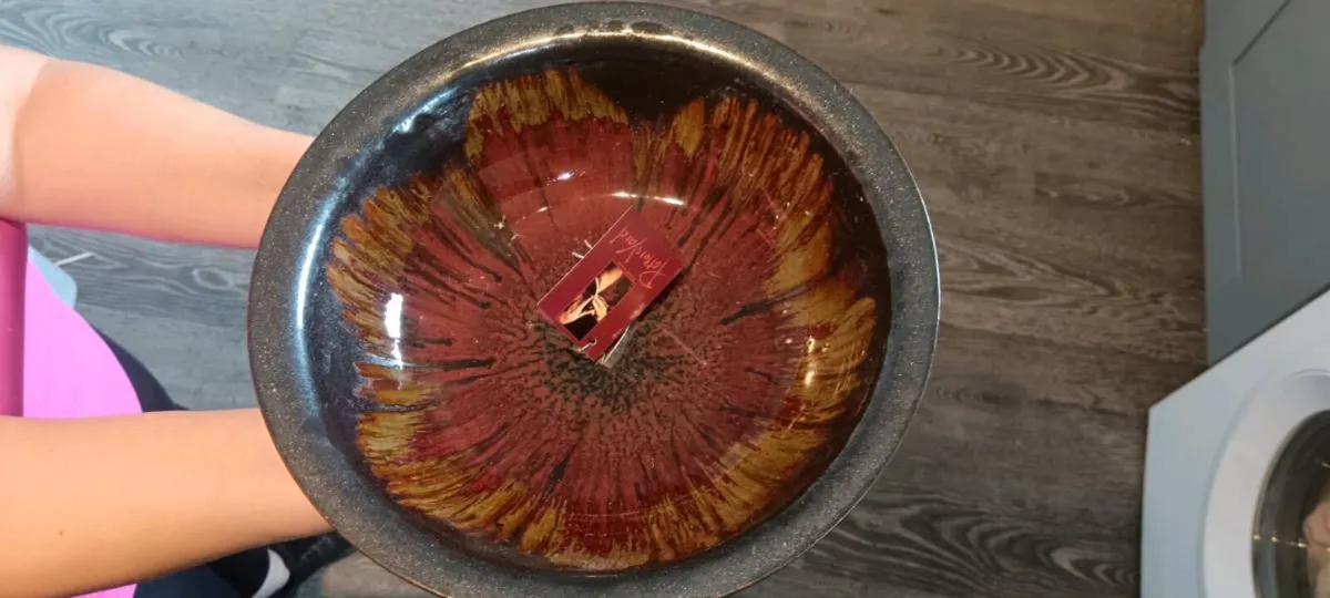 Potters Yard large hand painted bowl centerpiece - Image 1