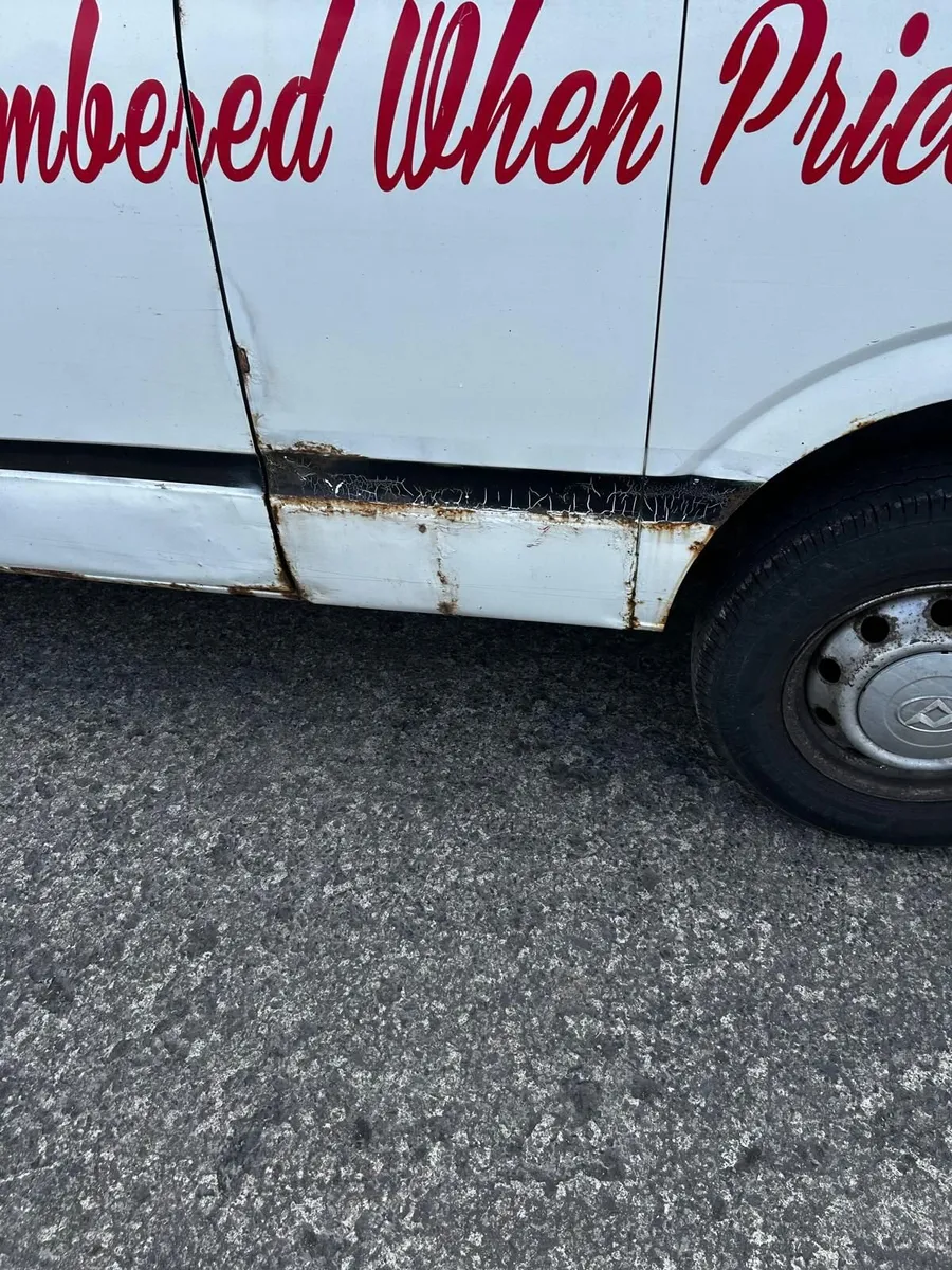 LDV V80 2019 BREAD VAN - Image 3