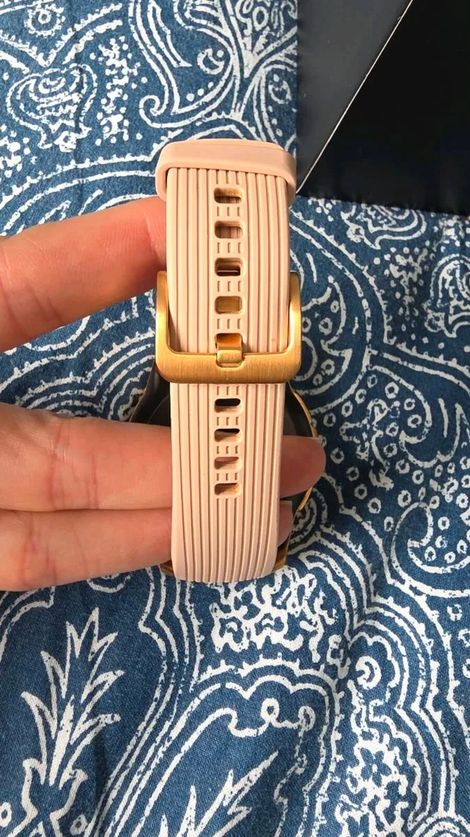 Samsung Galaxy Watch 42mm - Rose Gold + Extras - Image 4