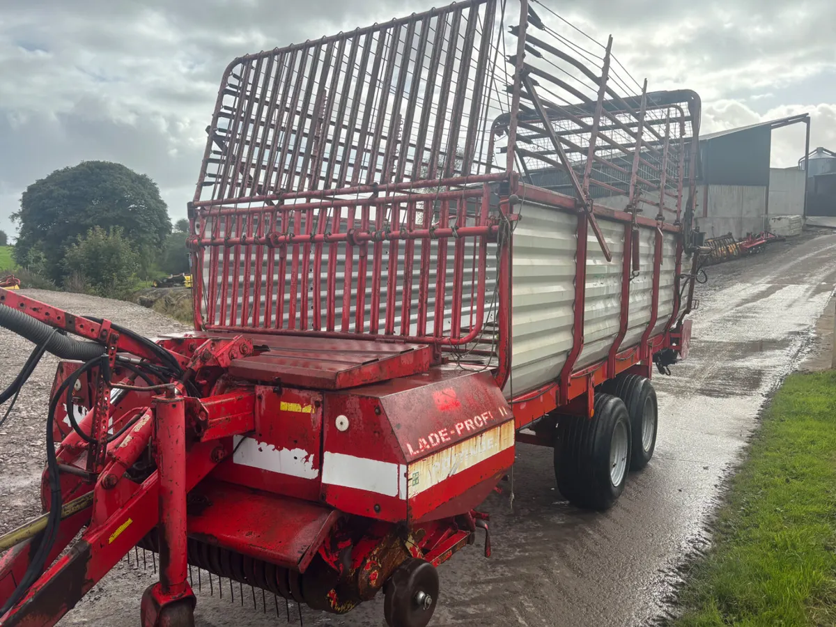 Pottinger profi silage wagon - Image 4