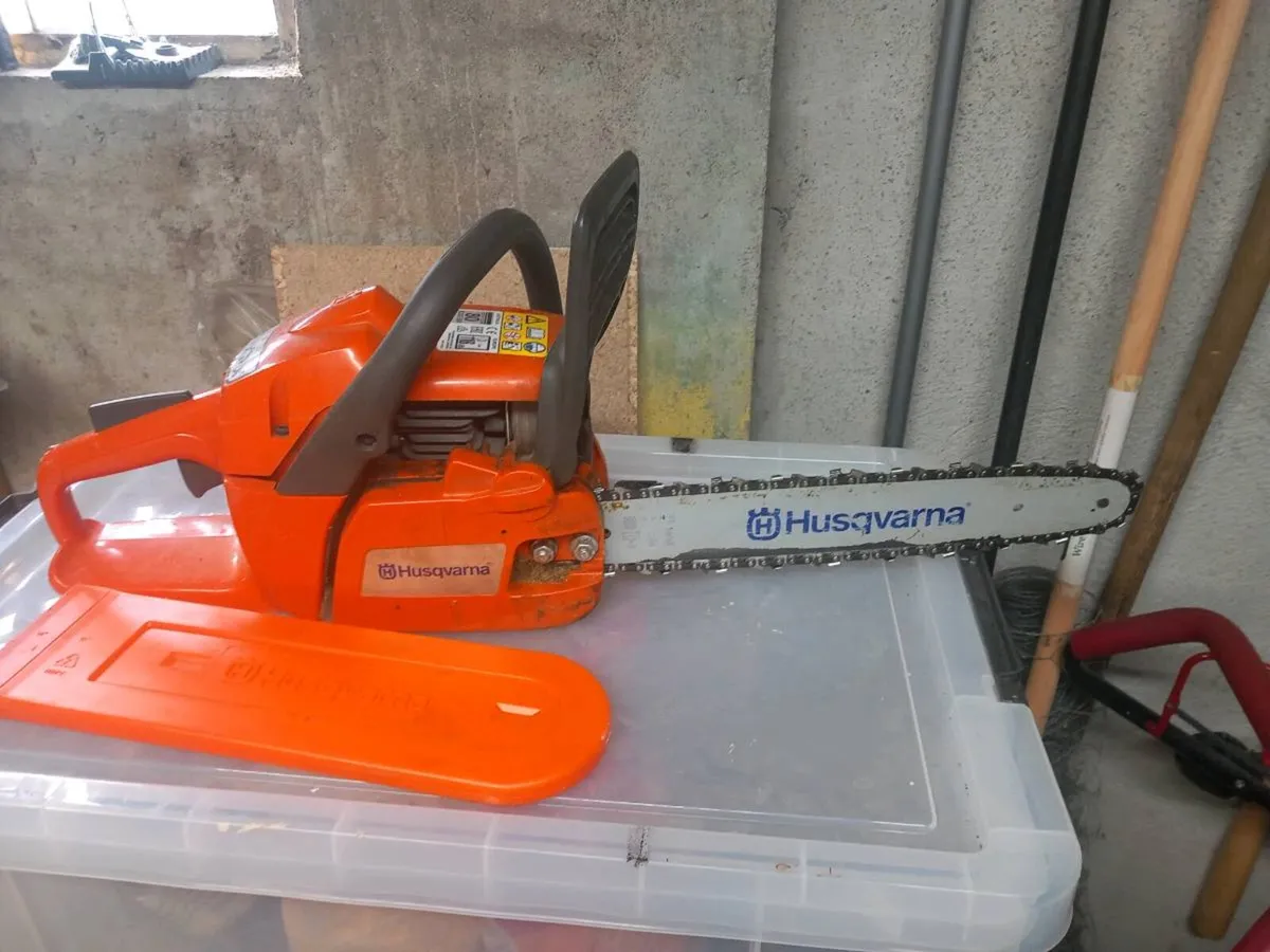 Husquvarna 120 chainsaw - Image 4