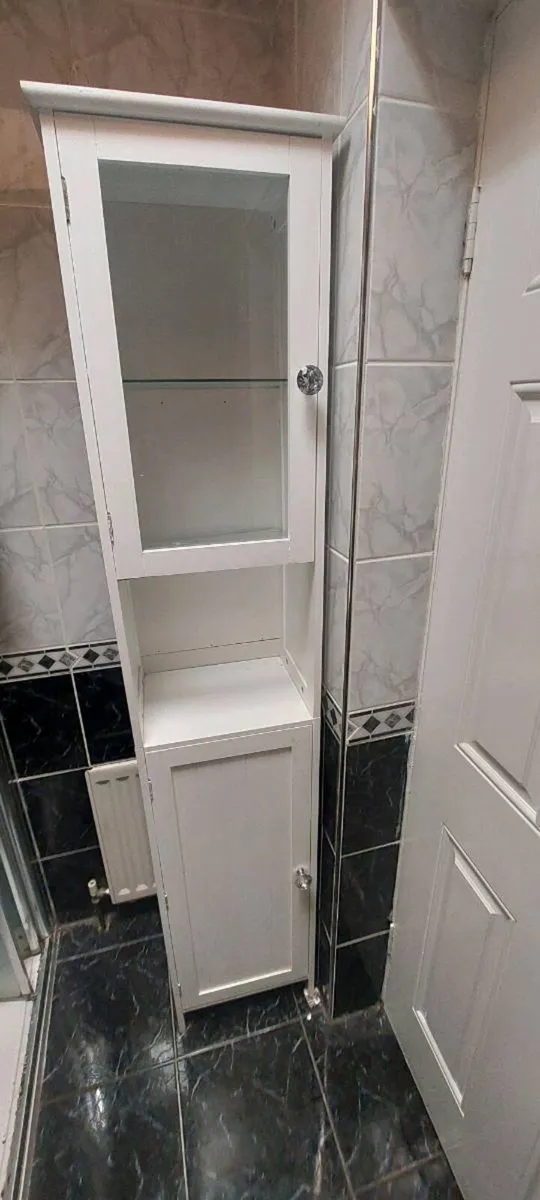 Bathroom  cabinet - Image 1