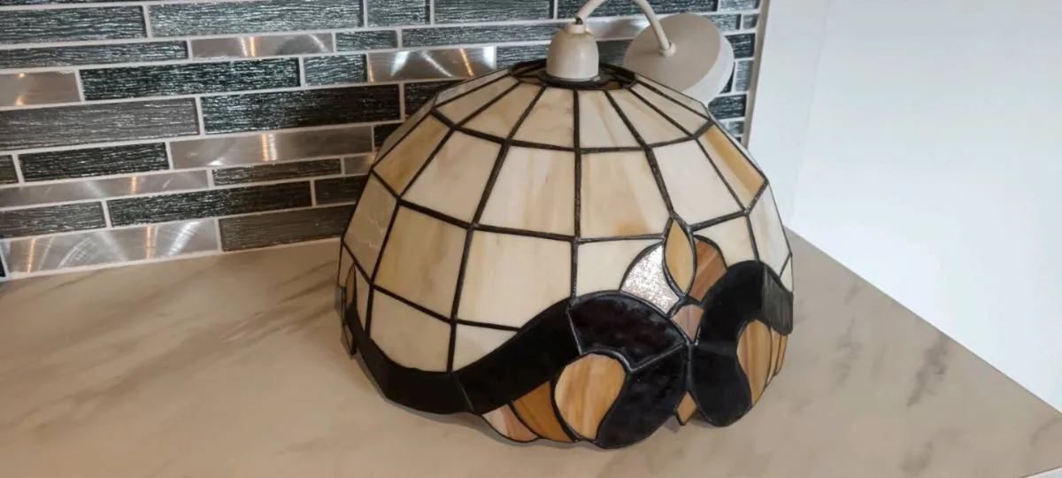 Tiffany Style Brown - Image 1