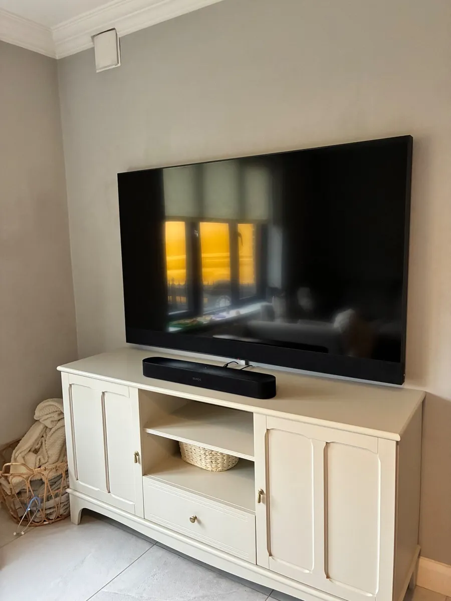 Sky glass Tv - Image 4
