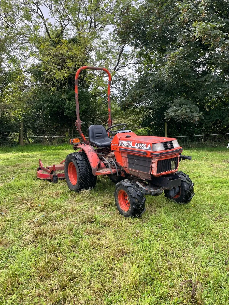 Kubota Compact Tractor with finishing mower - Image 1