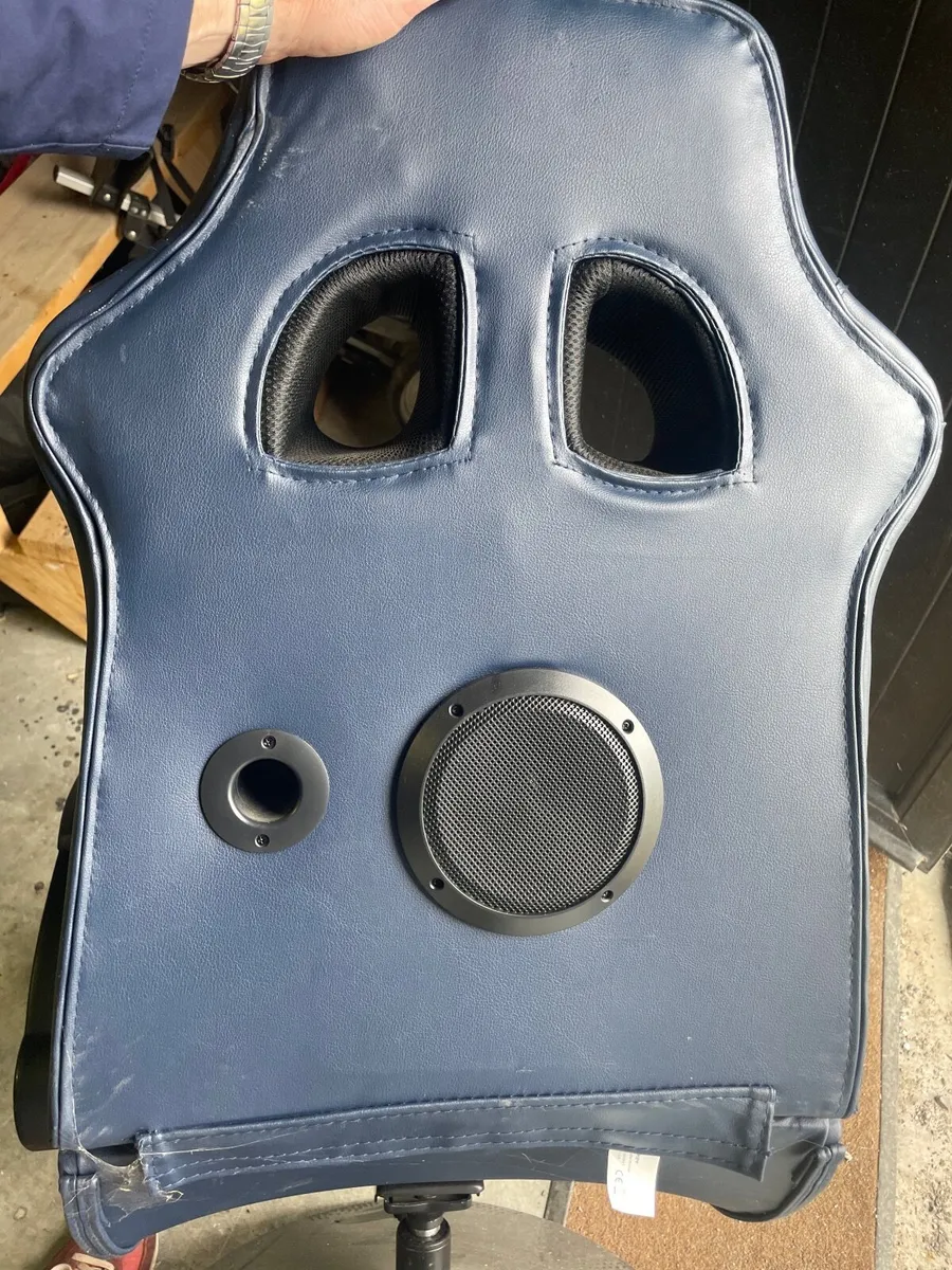 Gaming Chair - Image 3