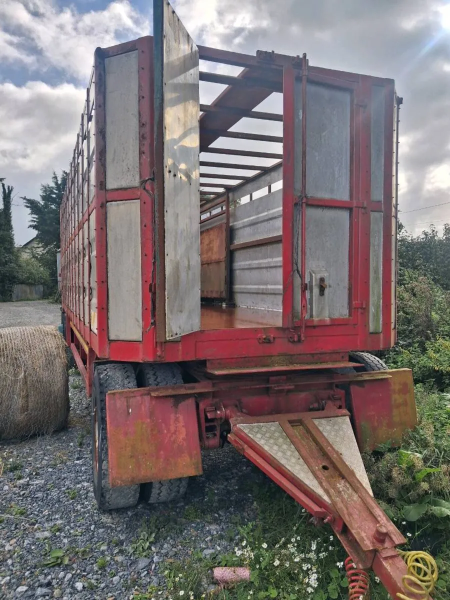 Cattle trailer - Image 3