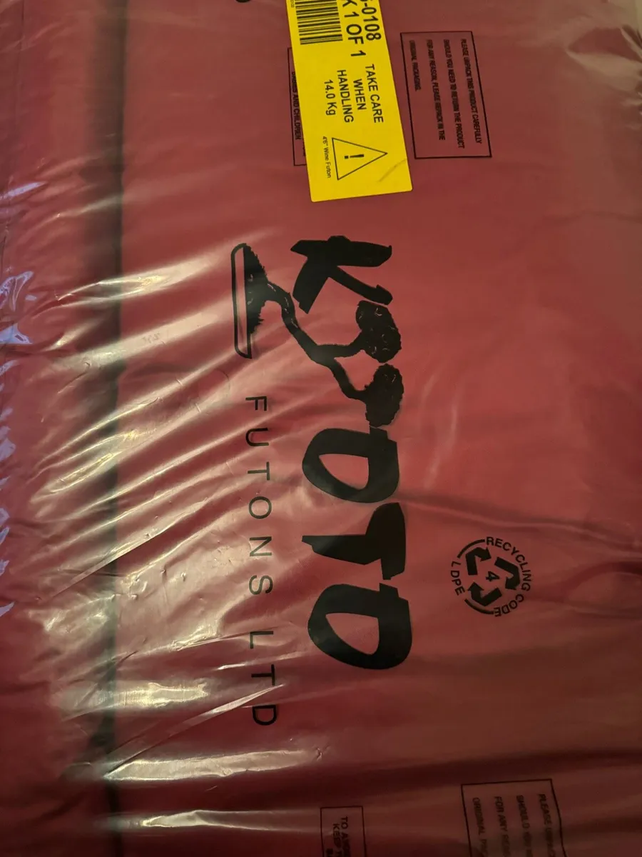 Futon sofa - Image 2