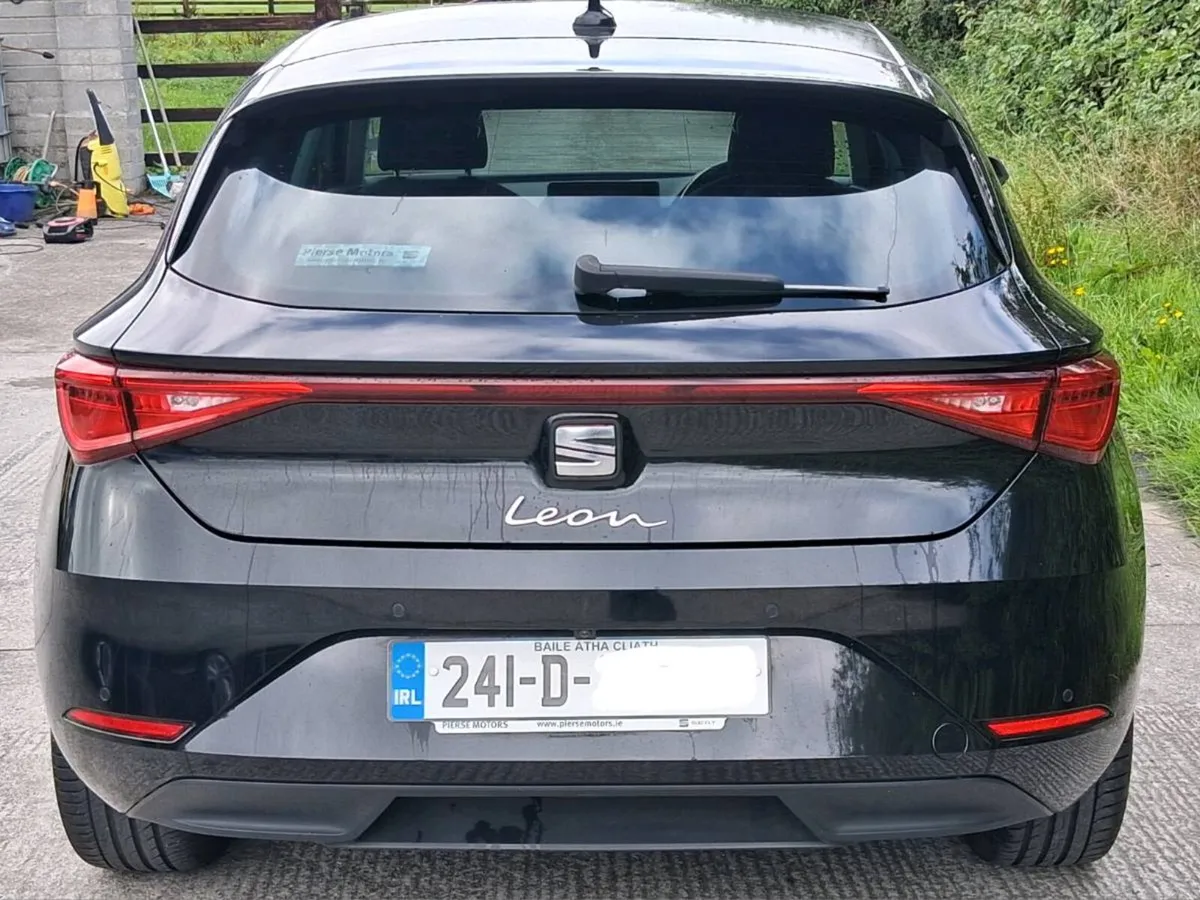 2024 SEAT LEON, 1.0L PETROL, VERY MIRROR DAMAGE - Image 4