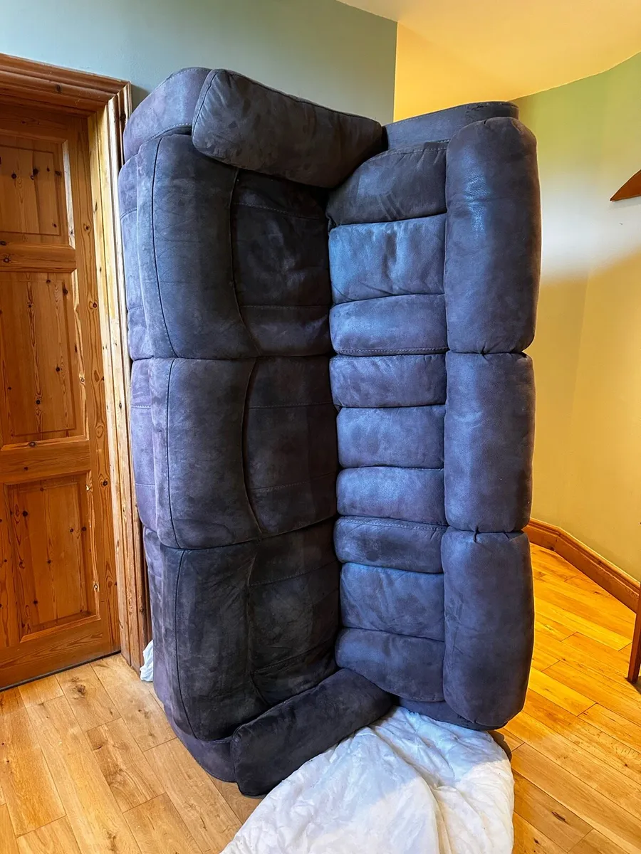 Couch - Image 1