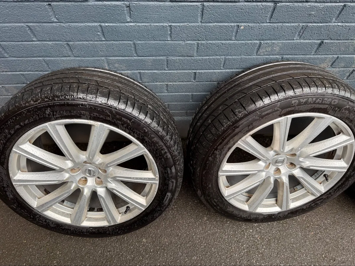 20” Volvo XC90 Alloy Wheels with Tyres - Image 2