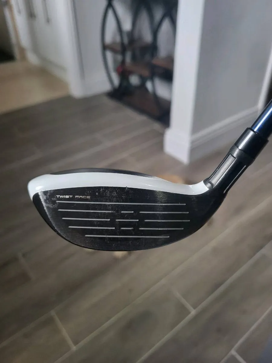 TaylorMade Sim2 max 4 hybrid - Image 3