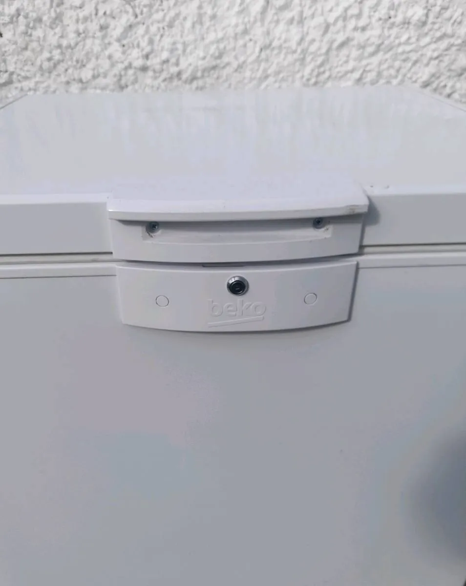 Beko chest freezer - Image 2