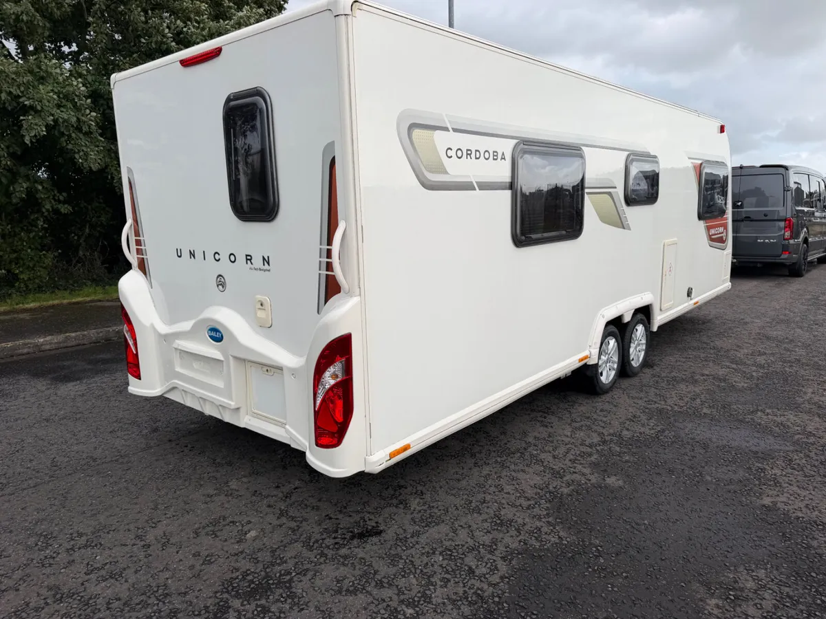 2014 Bailey unicorn cordoba - Image 4