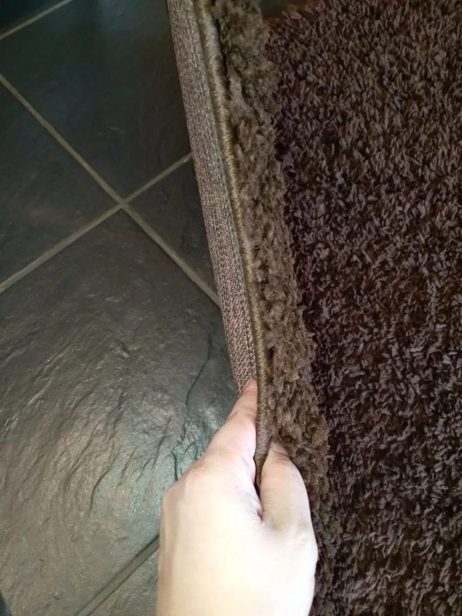 Shaggy rugs - Image 1