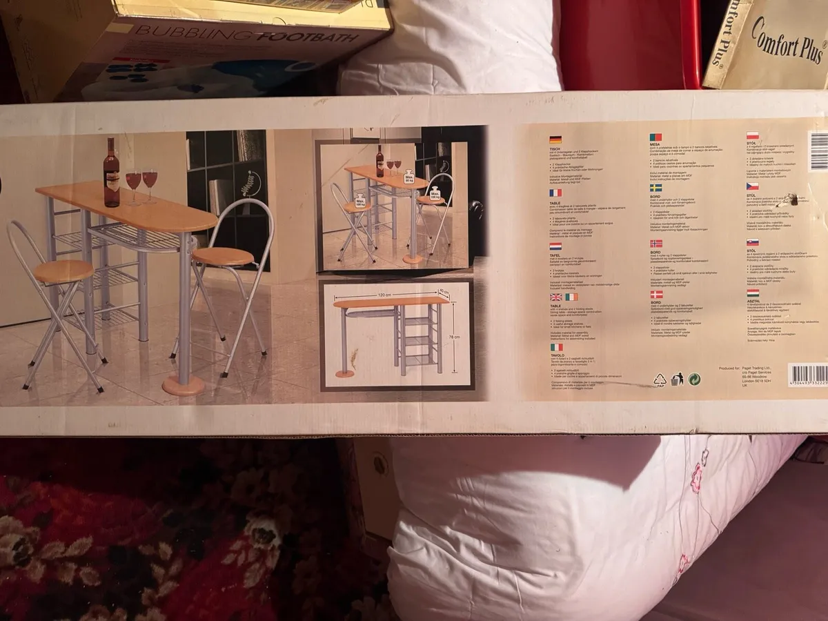 Kitchen island and stool set - Image 3