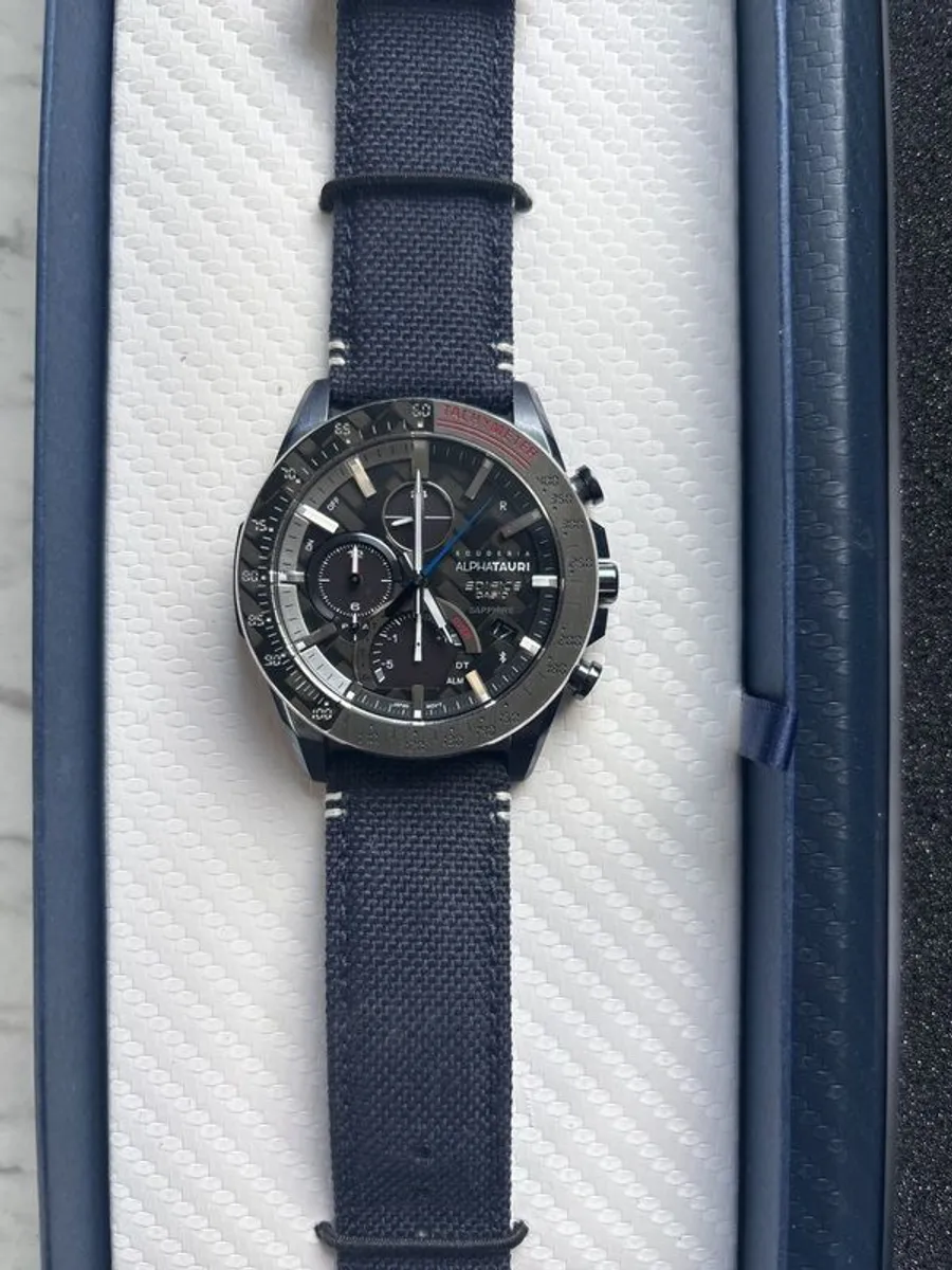Casio Edifice EQB-1000AT-1AJR Scuderia AlhaTauri Limited Edition 2021-Full set - Image 2