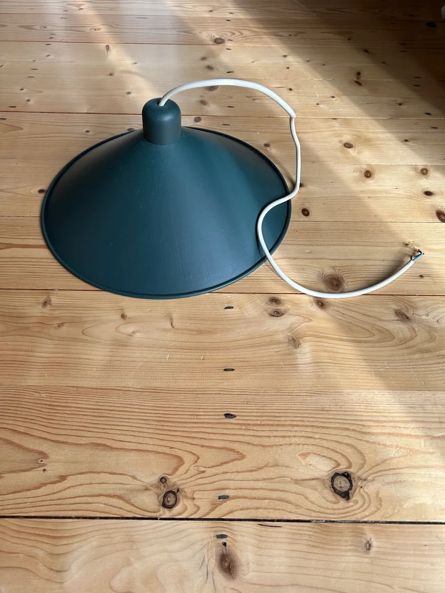 Lamp shade - Image 1