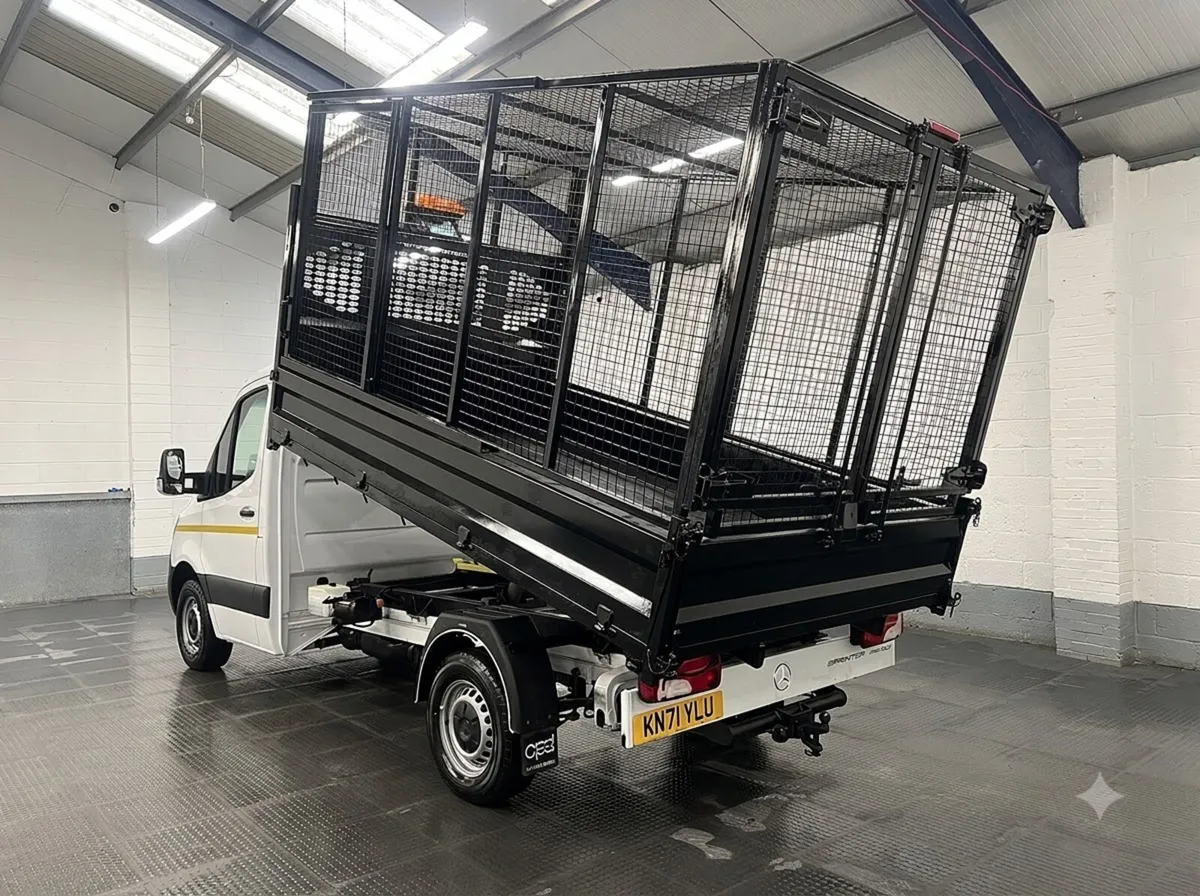 2021 Mercedes-Benz Sprinter Tipper Van - Image 4