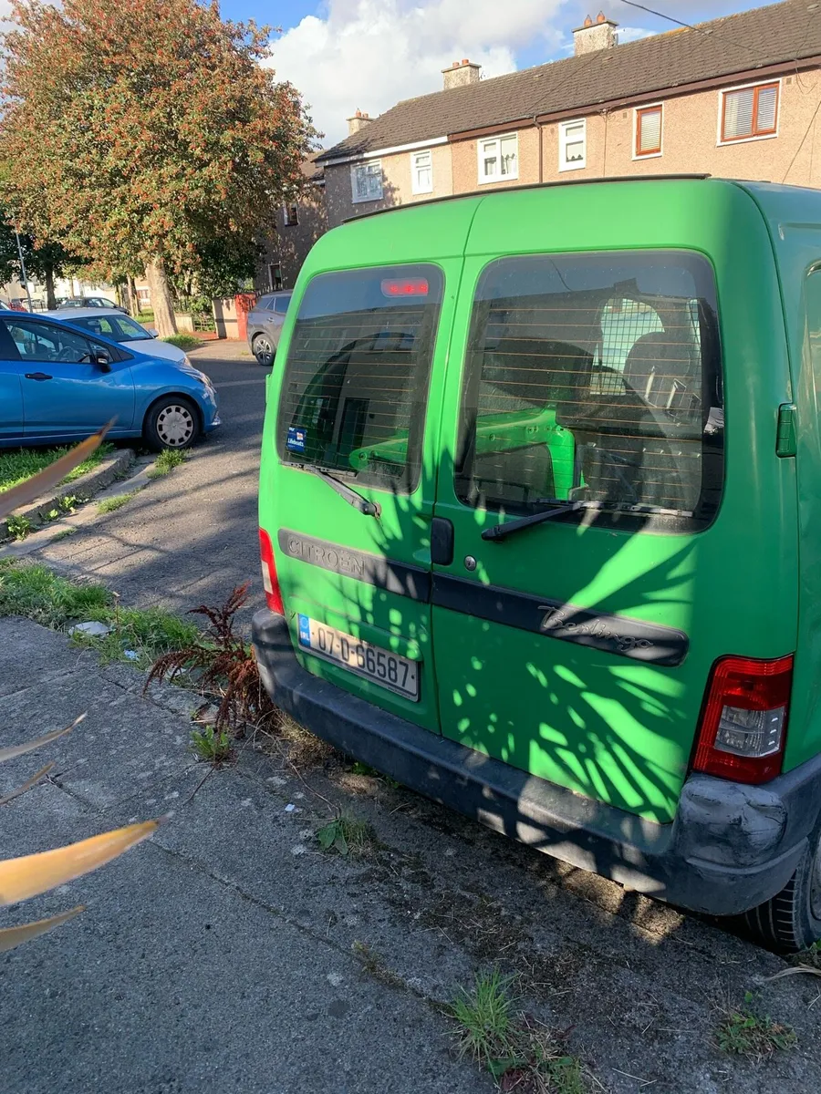 Cheap van tax and tested - Image 3