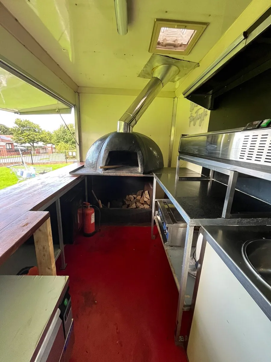 Pizza Food Trailer - Image 2