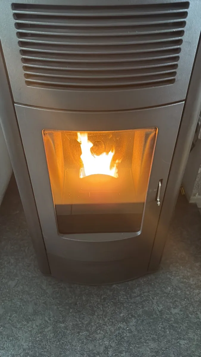 MCZ Boiler Pellets Stove - Image 2