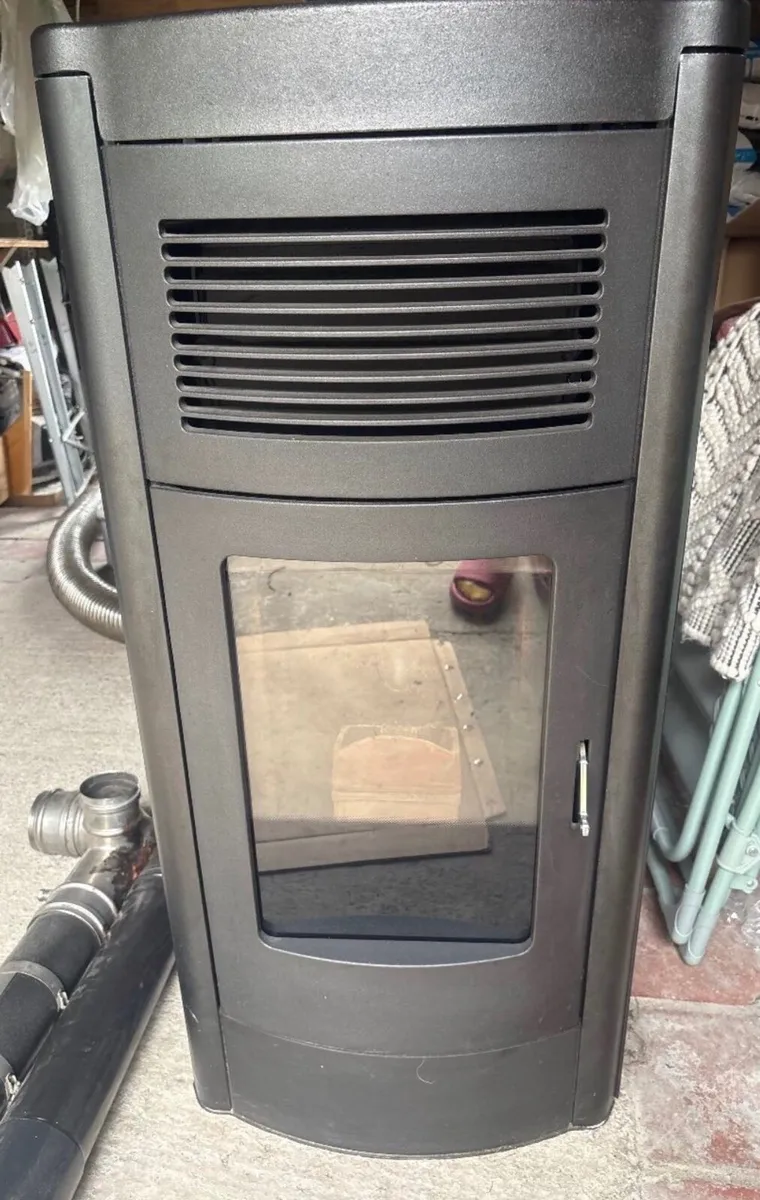 MCZ Boiler Pellets Stove - Image 3