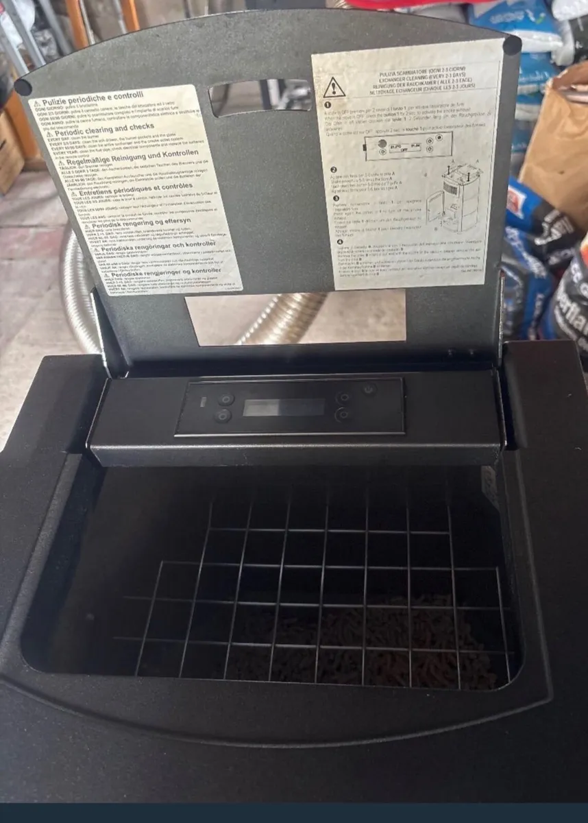 MCZ Boiler Pellets Stove - Image 4
