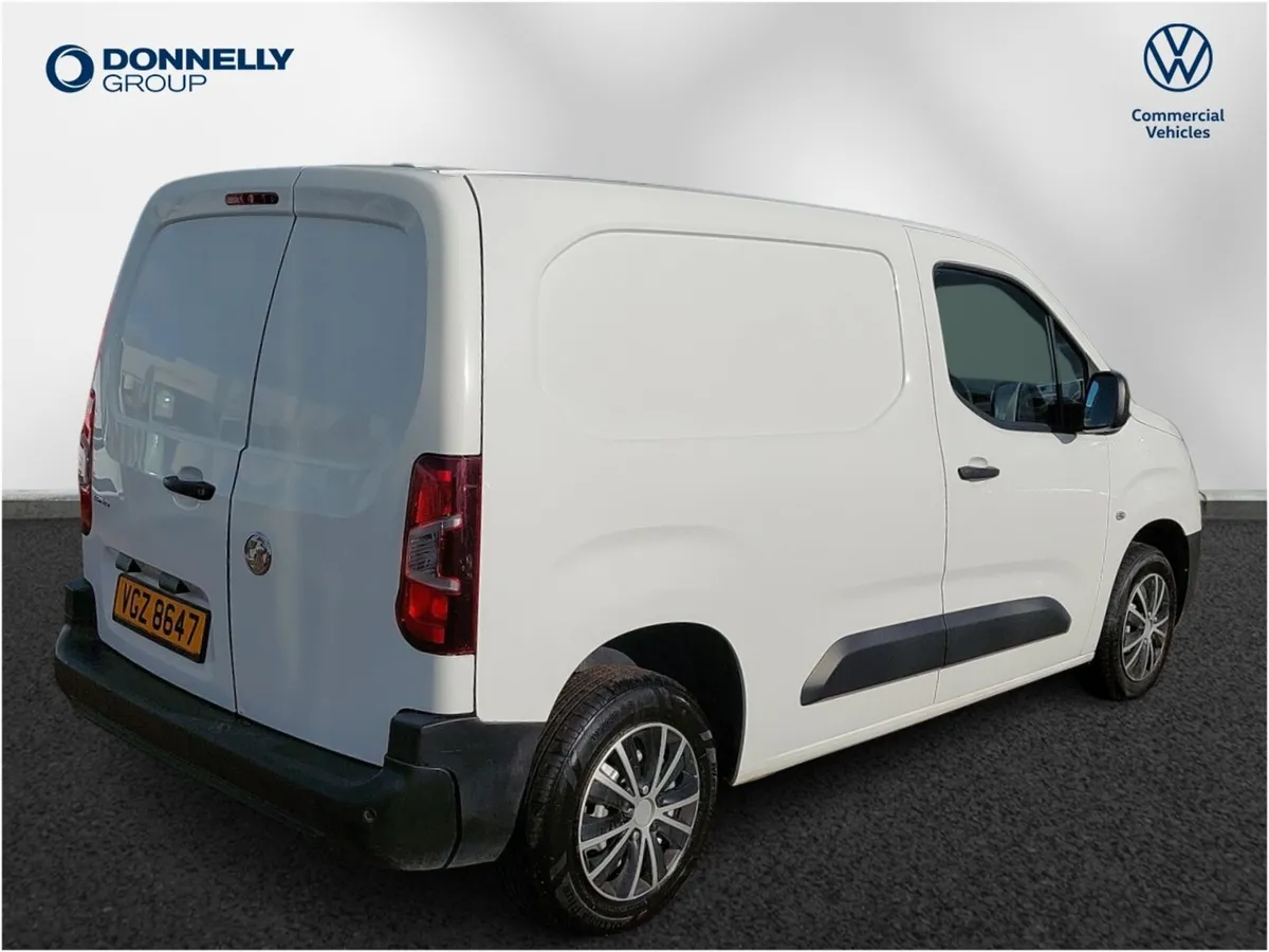 Vauxhall Combo Cargo 2000 1.5 Turbo D 100ps H1 Dyn - Image 3