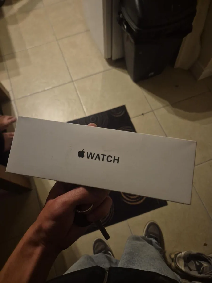 Apple Watch series 3 - Image 1