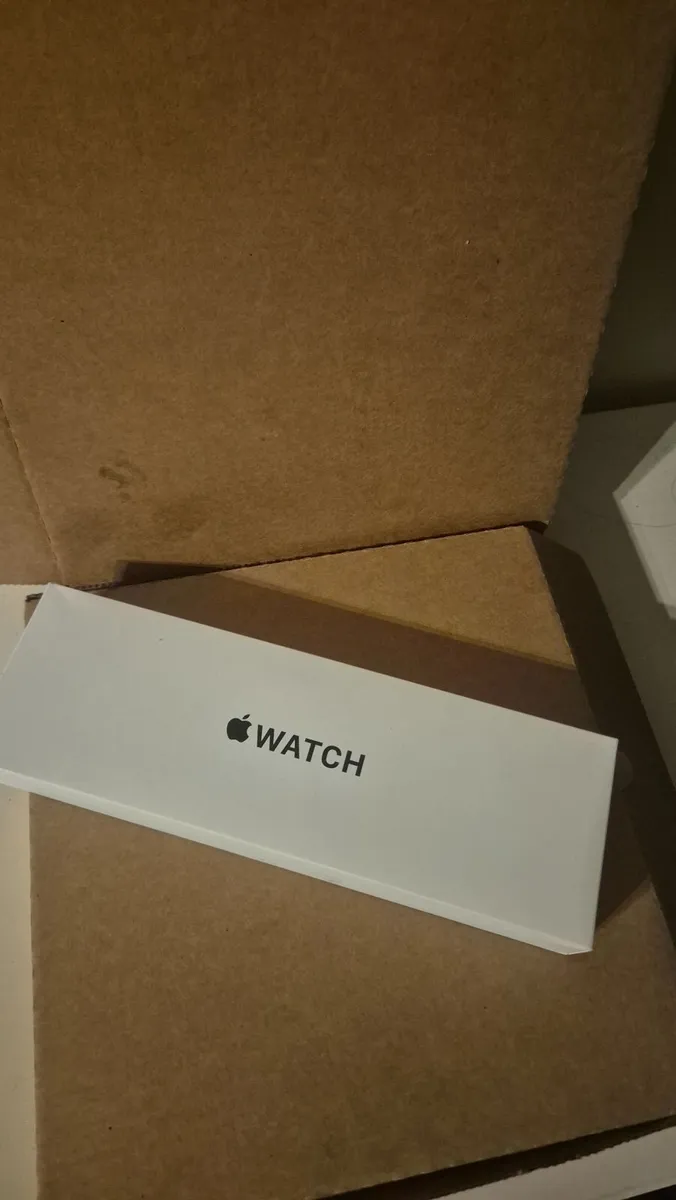 Apple watch series 3 - Image 3