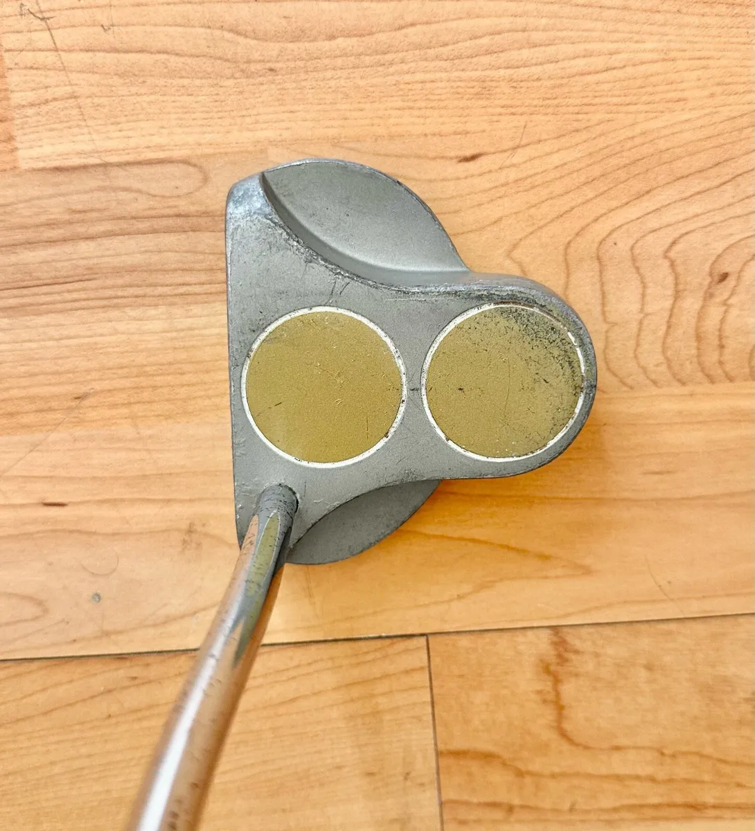 Spalding 2-Ball Heel & Toe Balance Putter - Image 2