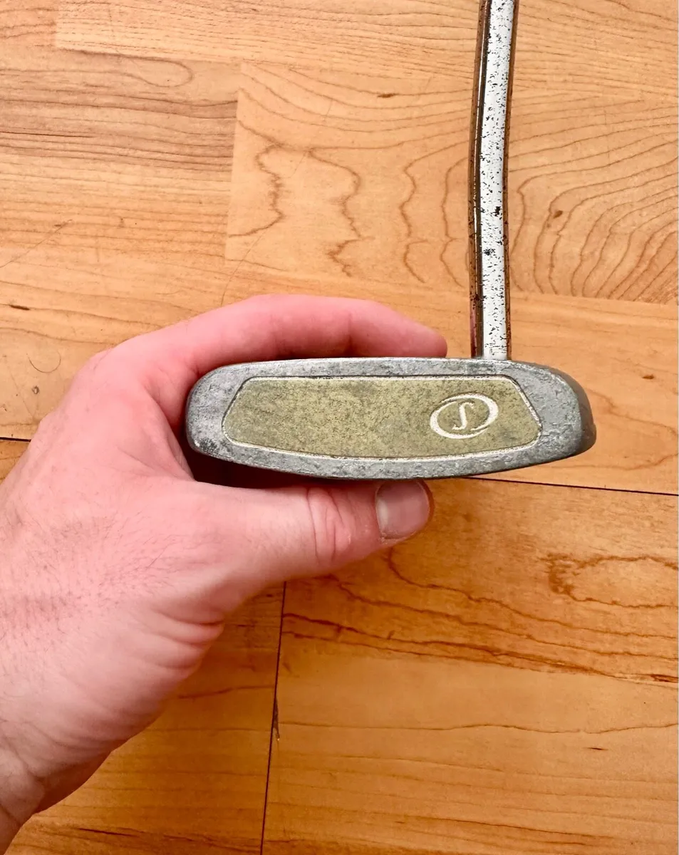Spalding 2-Ball Heel & Toe Balance Putter - Image 3