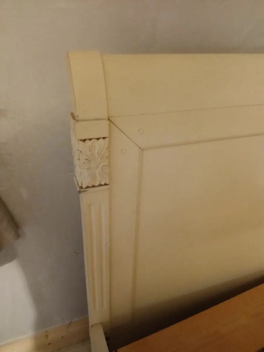 2 Single wooden beds - Image 3