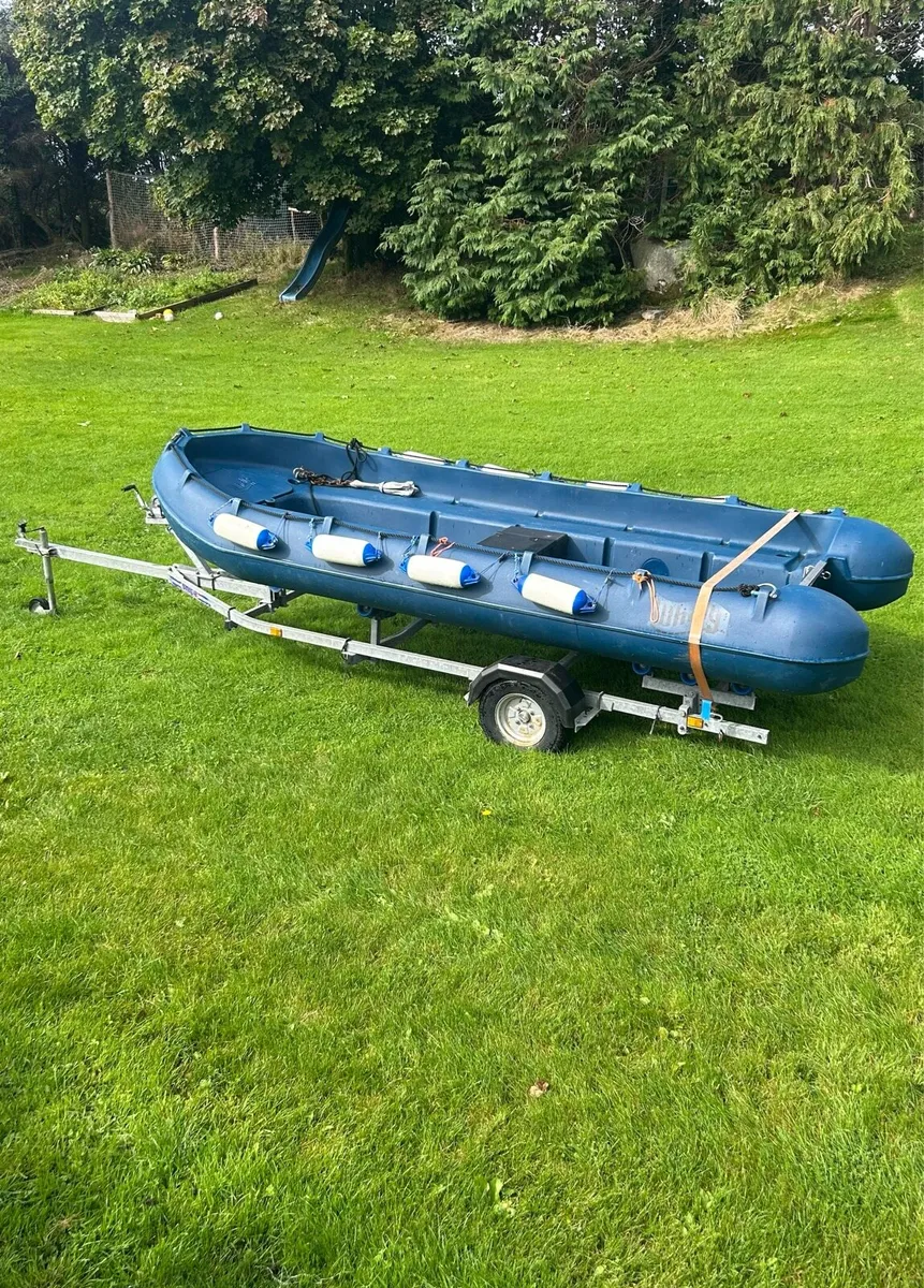 Whaly 435 boat - Image 3